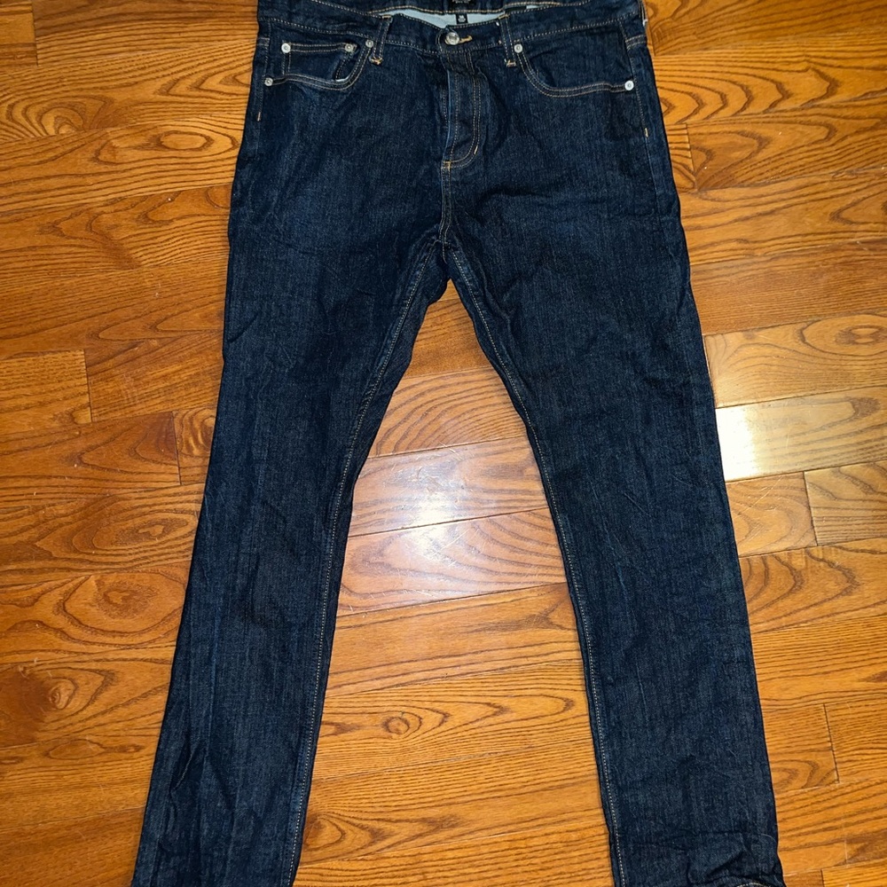 OBEY JEANS